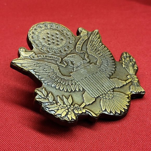 VTG Brass Eagle Emblem E Pluribus Unum 13 Stars Arrows Olive Branch Emblem - Picture 6 of 9